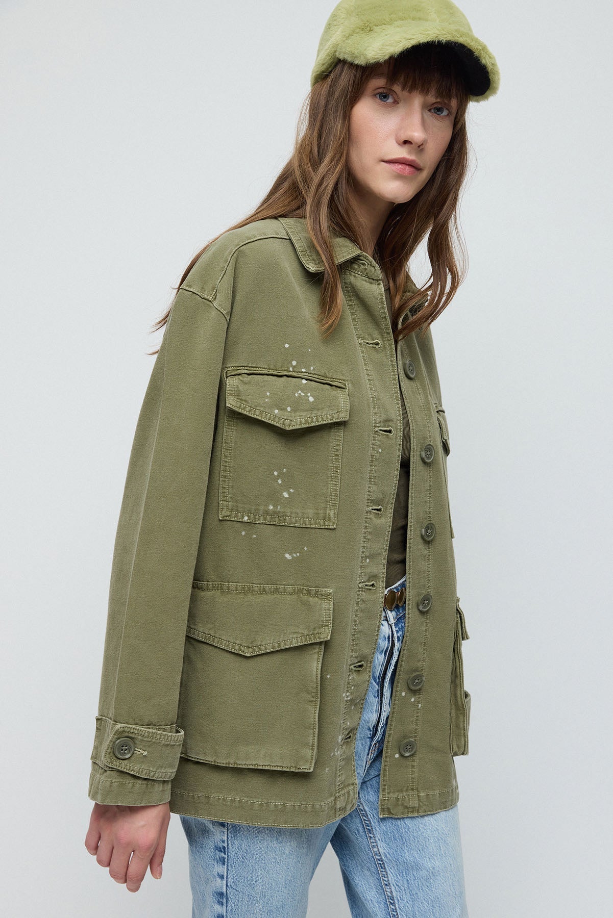 Geknöpfte Jacke mit Taschen