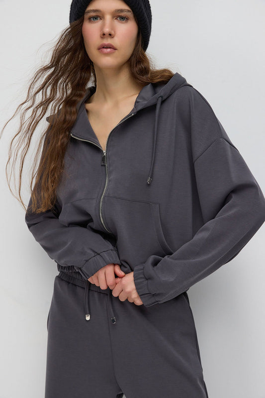 Kapuzenstrickjacke mit Reißverschluss