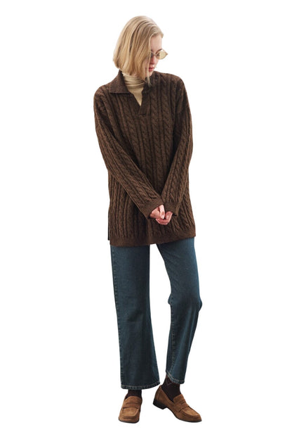 Geflochtener Pullover mit Kragen, braun