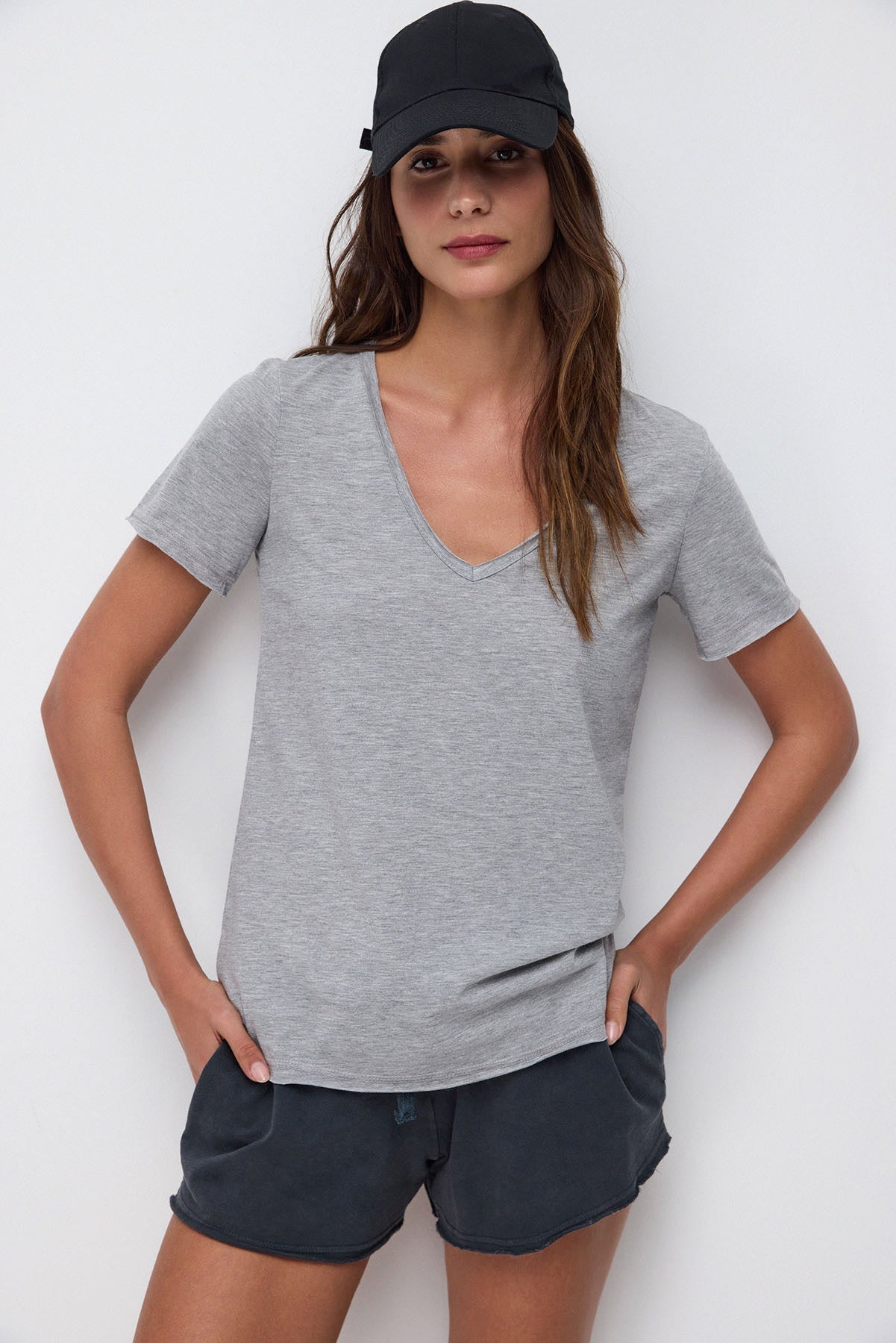 T-Shirt mit V-Ausschnitt