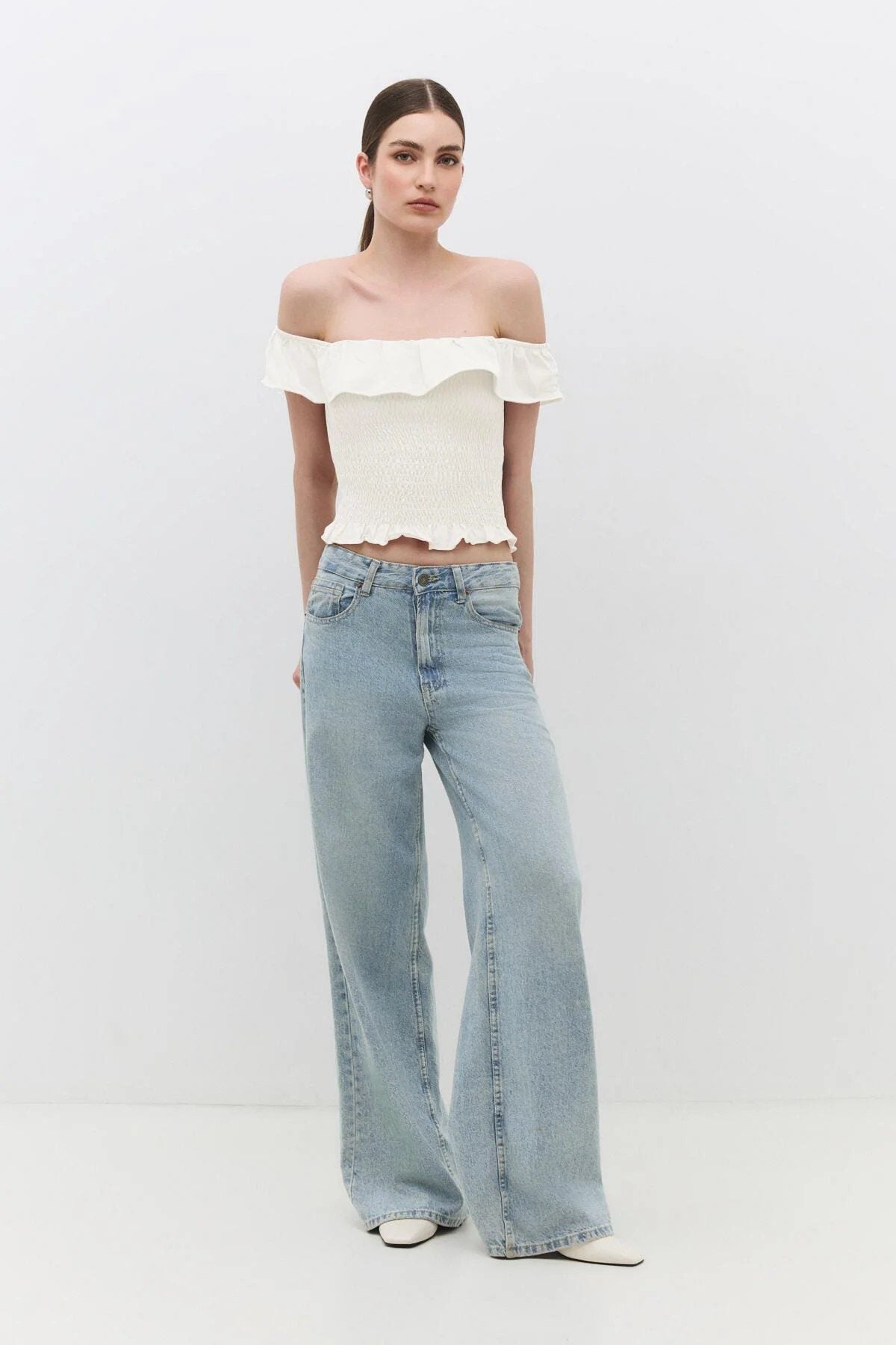Bluse mit Rüschenkragen