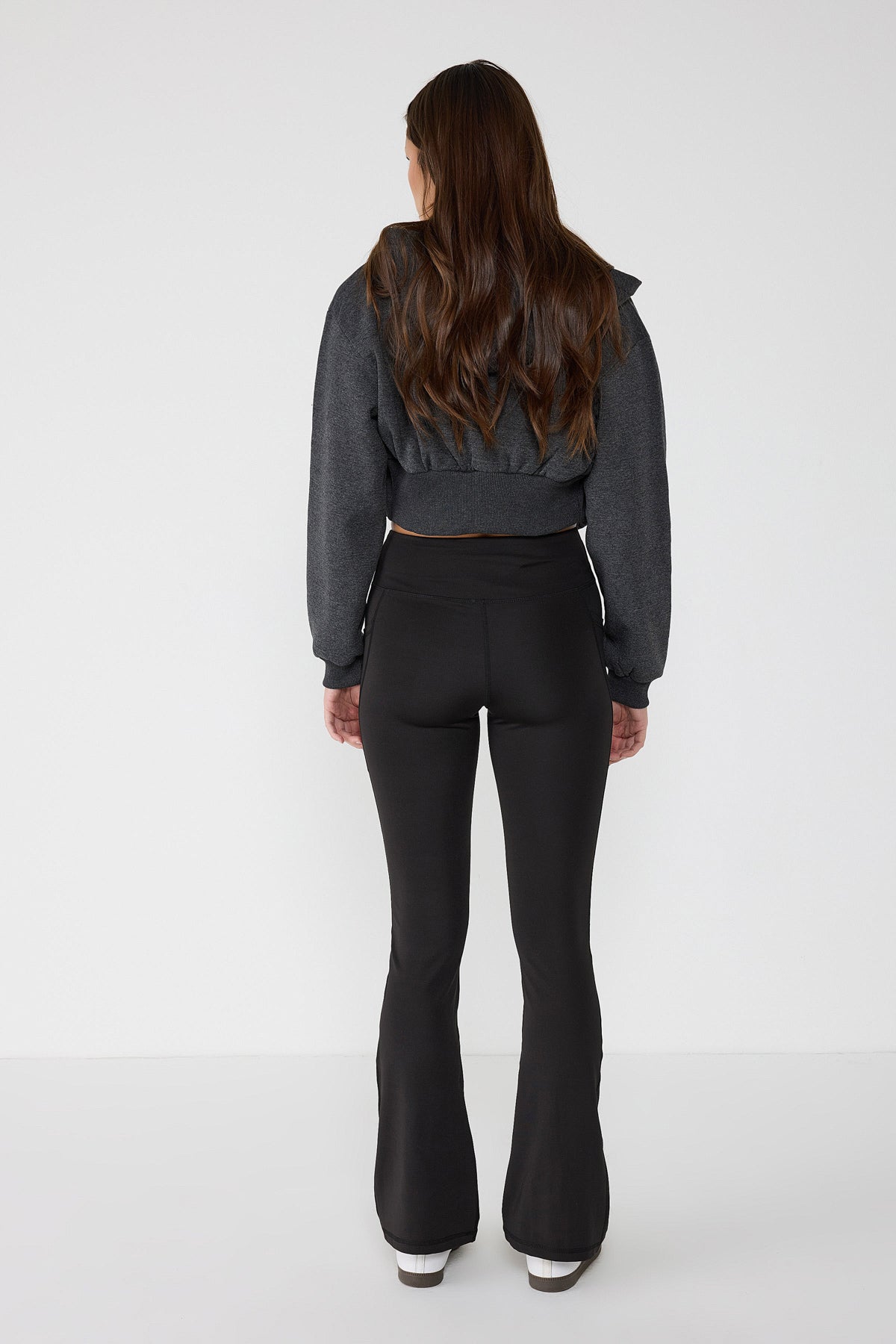 Ausgestellte Leggings mit Seitentaschen