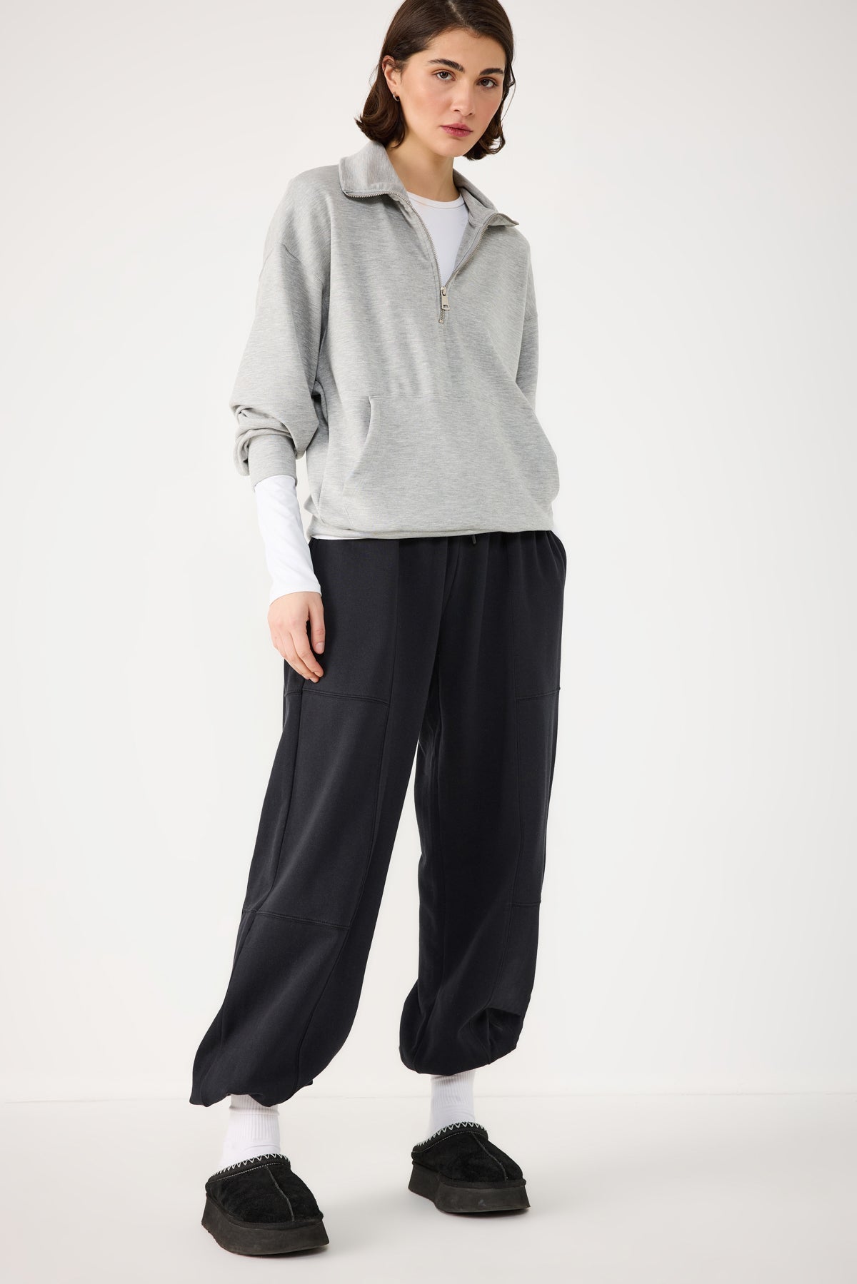 Sweatshirt mit halbem Reißverschluss