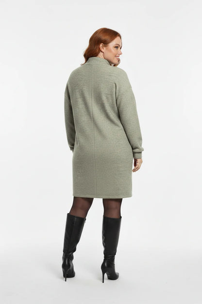 Kleid mit halbem Reißverschluss