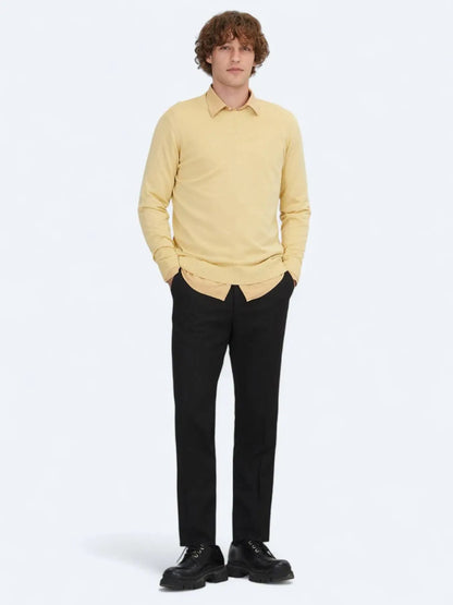 Gelbes Strick-Sweatshirt