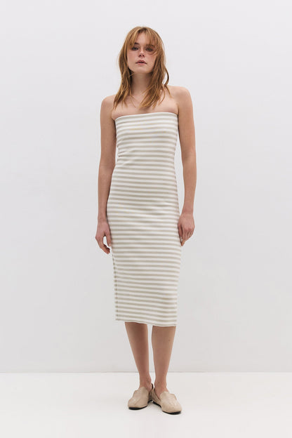 Midi-Kleid ohne Träger mit Schlitz