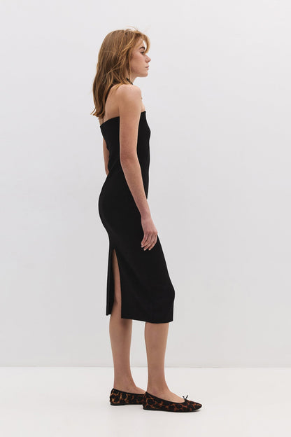 Midi-Kleid ohne Träger mit Schlitz