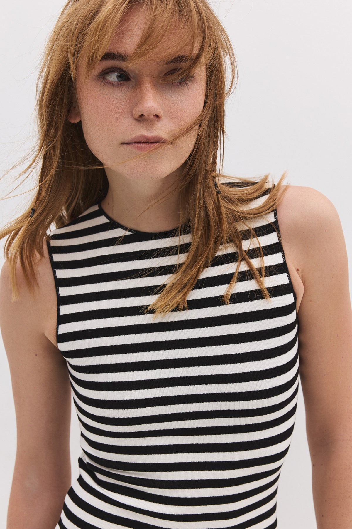Midikleid mit Schlitz