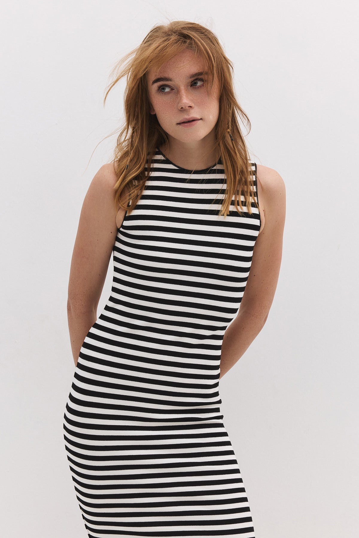 Midikleid mit Schlitz