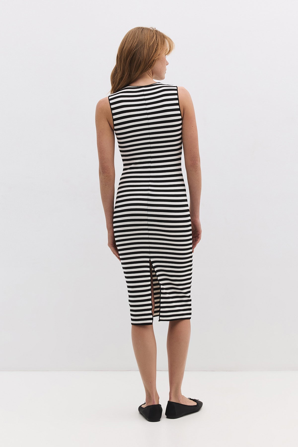 Midikleid mit Schlitz