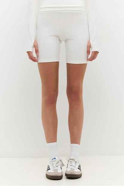 Hochtaillierte Formleggings
