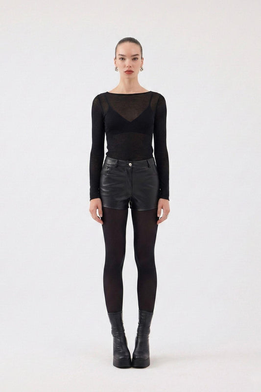 Hochtaillierte Schwarze Leder-Shorts