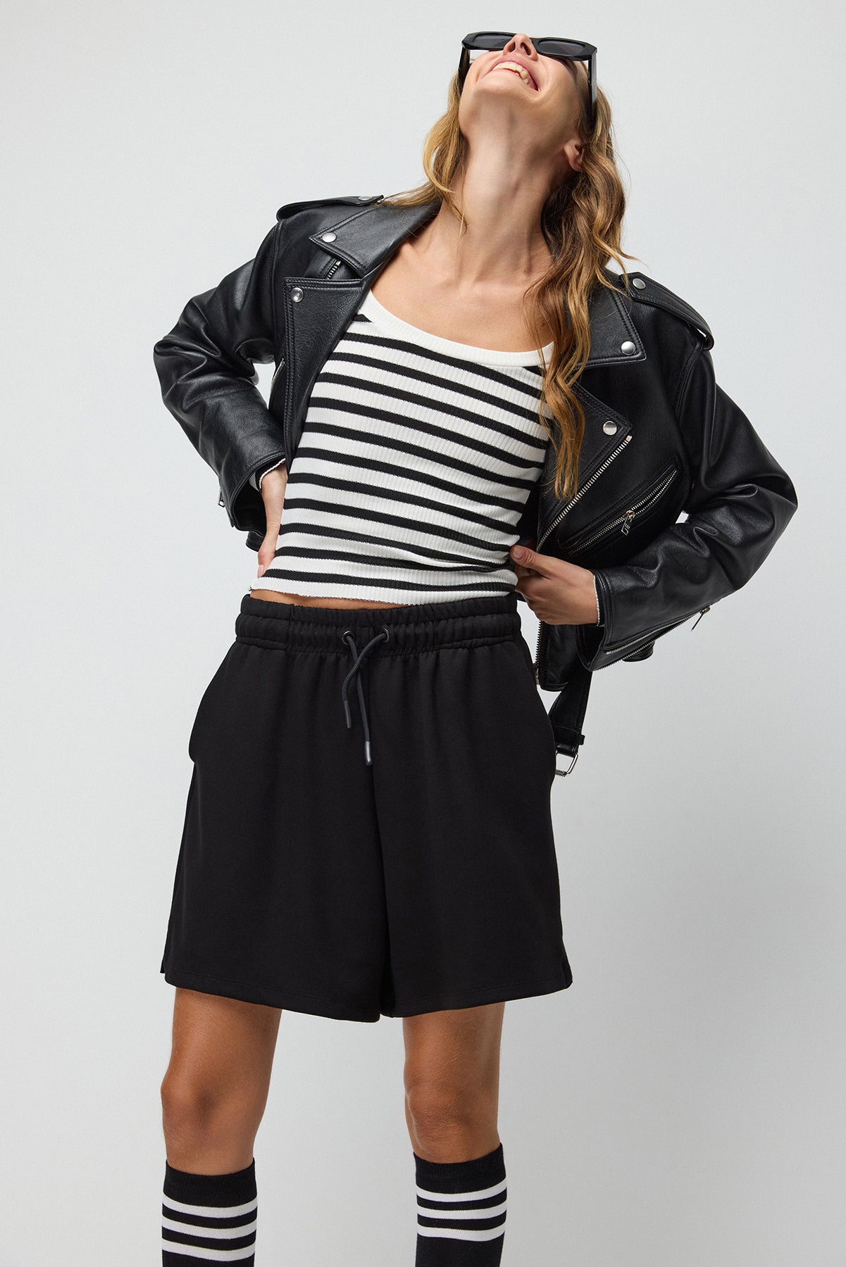 Bermuda-Shorts mit weicher Textur