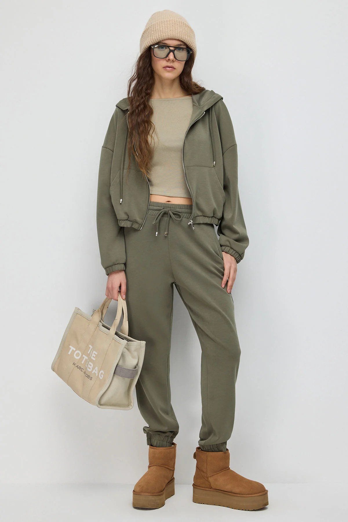 Kurze Jacke mit weichem, strukturiertem Reißverschluss