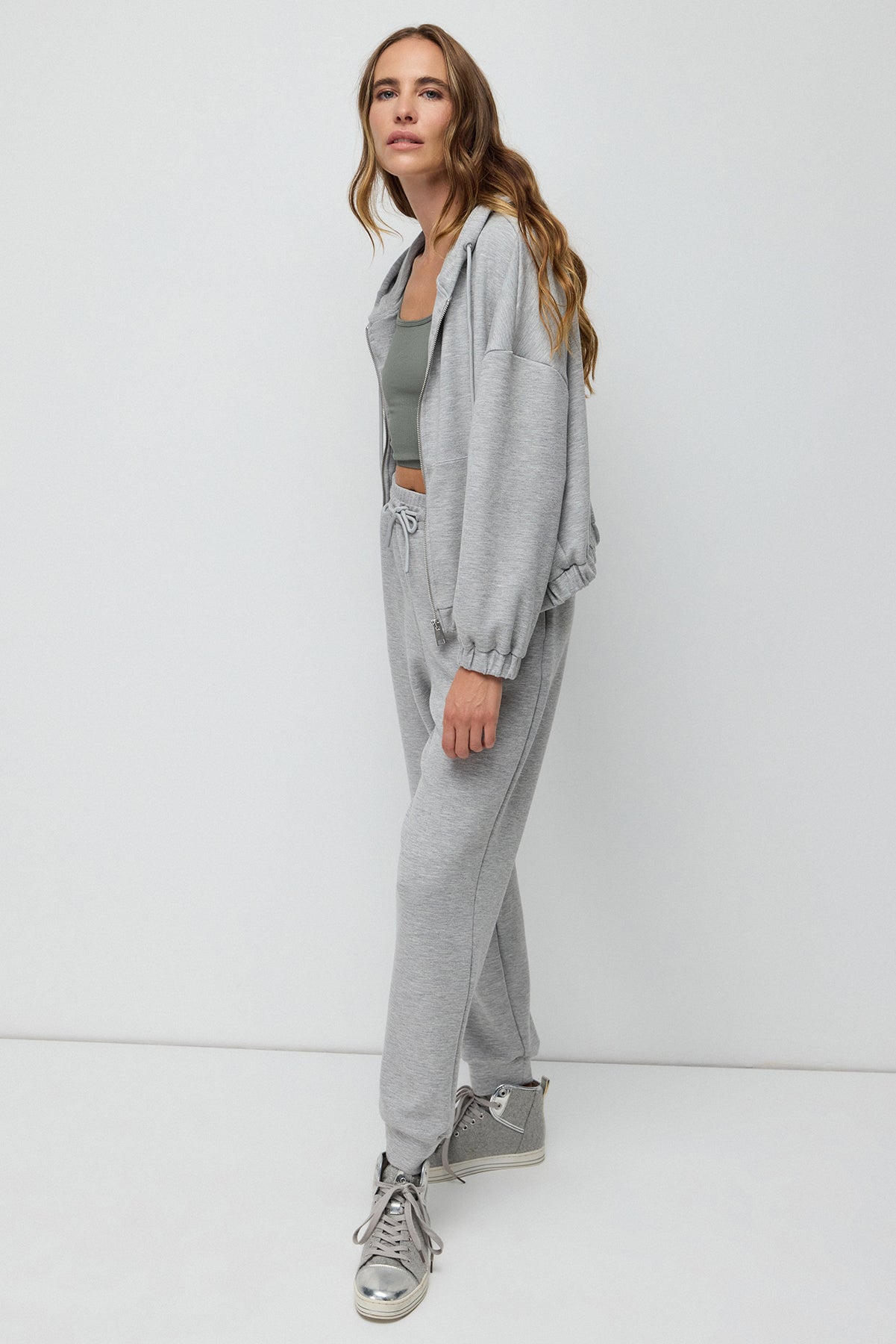 Crop Sweatshirt