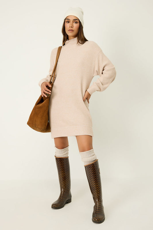 Kleid mit halbem Rollkragen