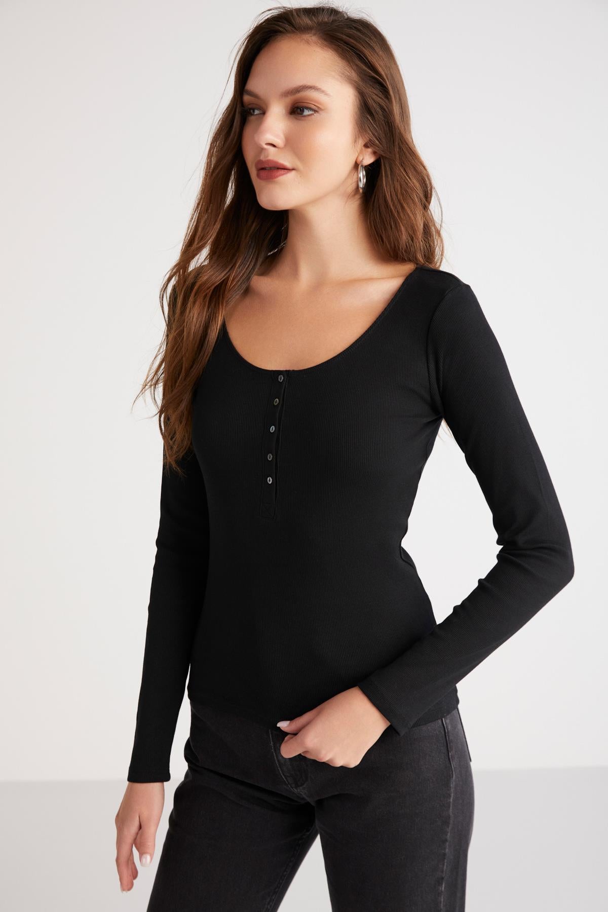 ETHIQUET Damen Gerippte Figurbetonte Knopfbluse Schwarz