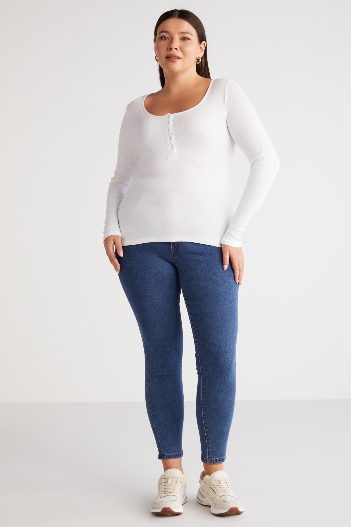 ETHIQUET Damen Plus Size Gerippte Knopfbluse Weiß