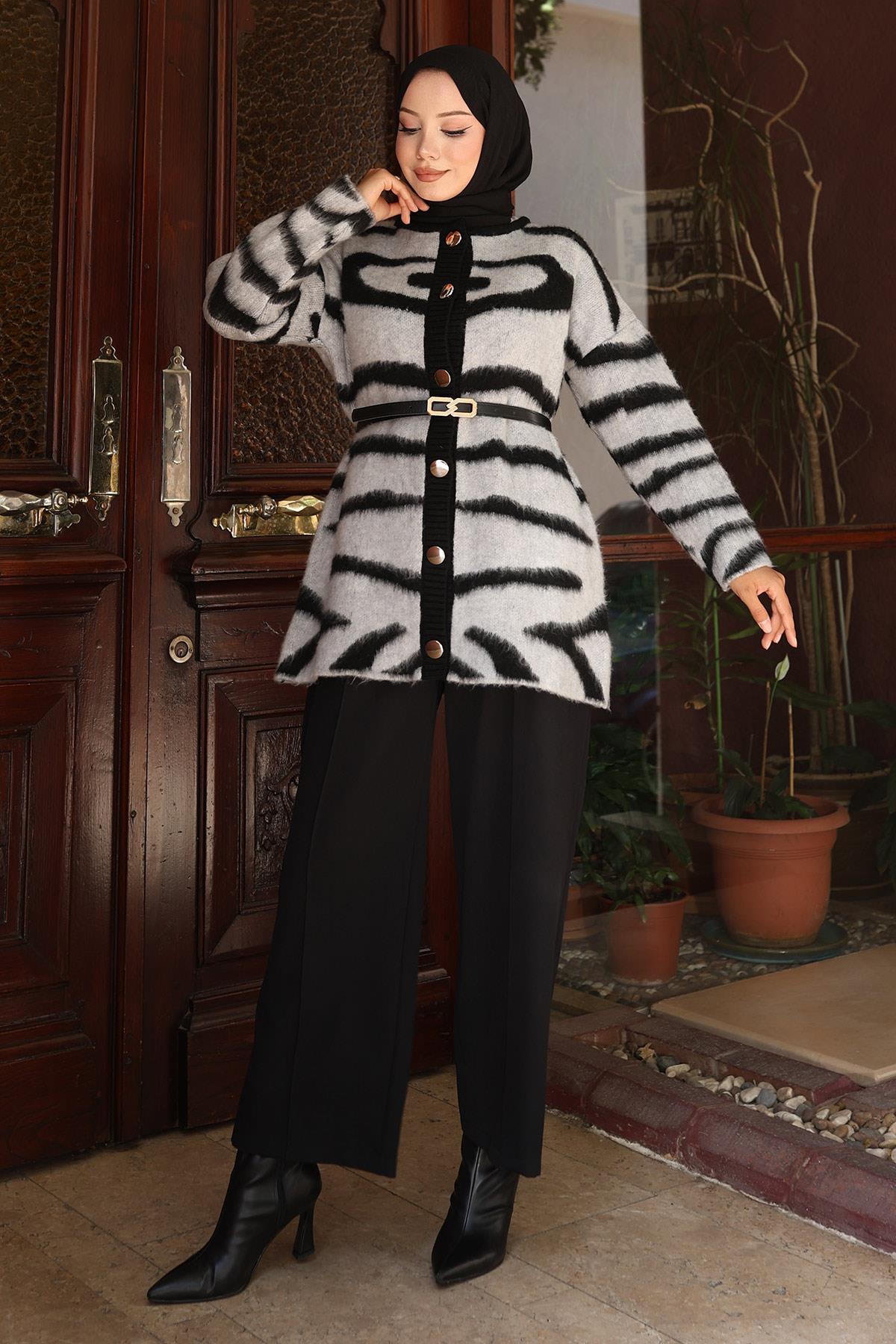 Schwarzes Zebra-Print-Strickset - UK 6154