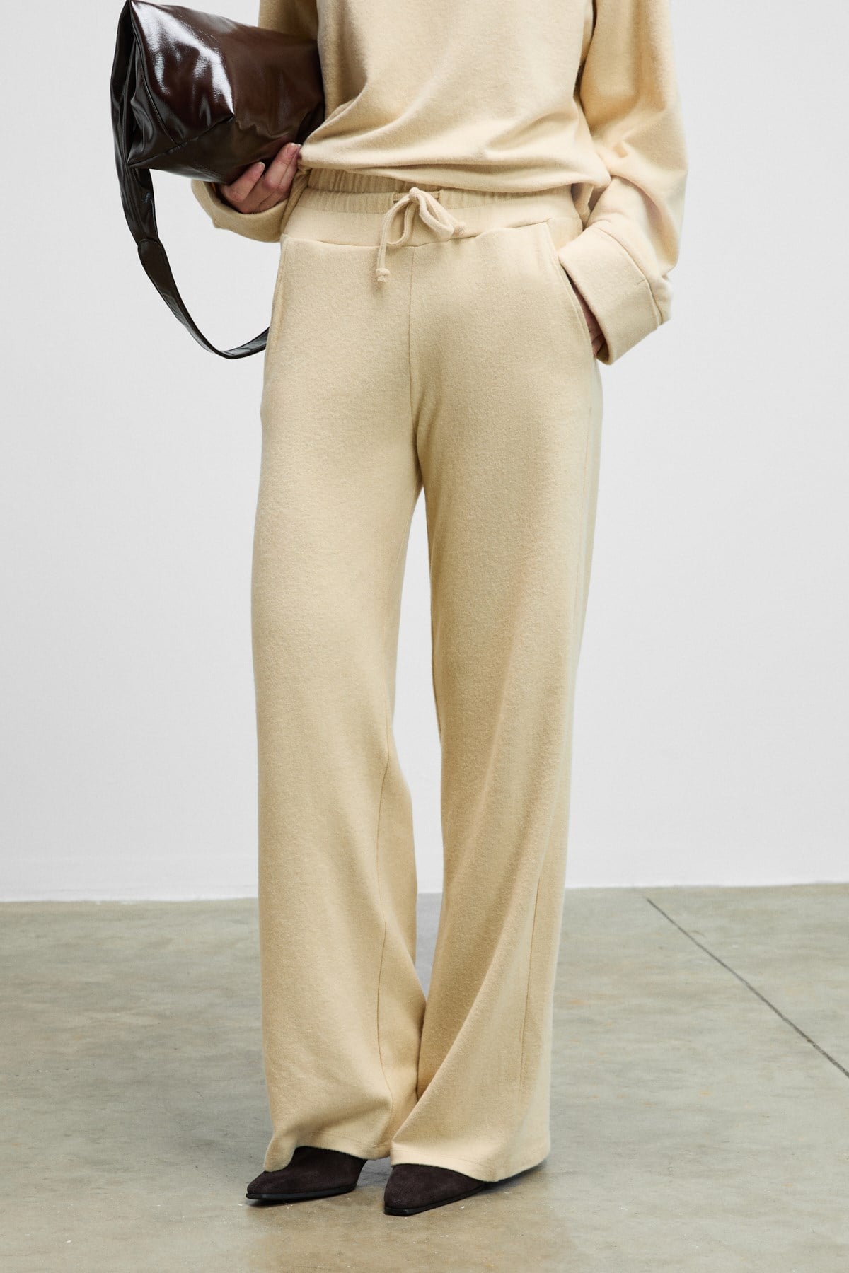 ETHIQUET ZEHRULS Damen Softe Jogger Hose Taupe
