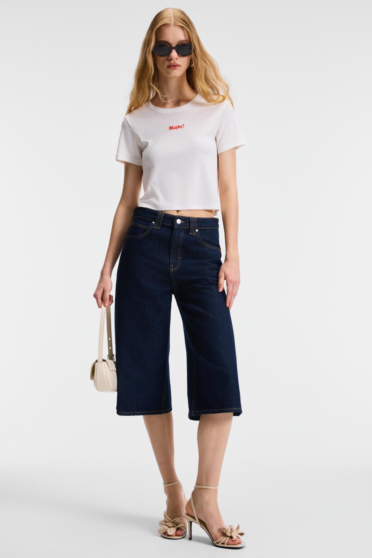 ETHIQUET ZERAYA Damen Crop-Tee mit Stickerei Weiß