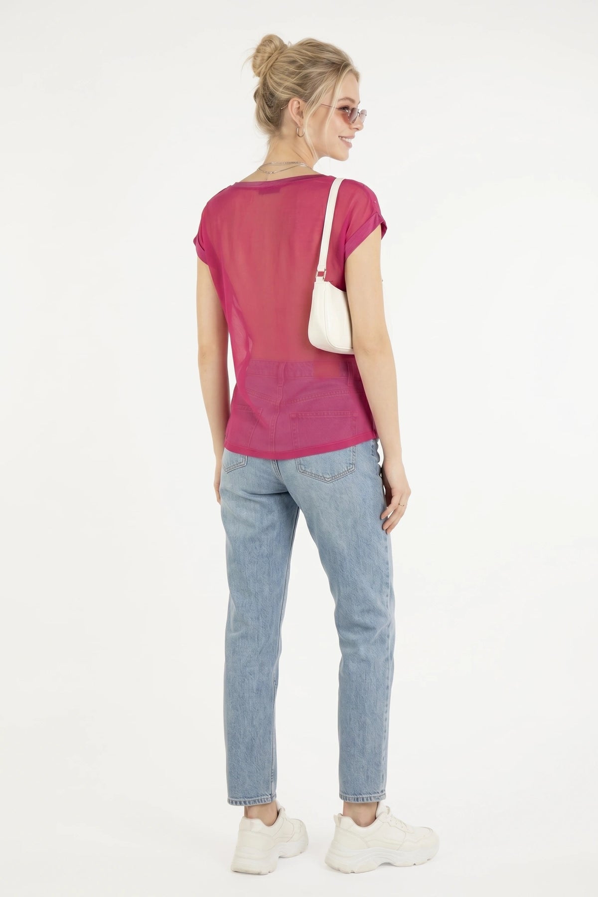 Stud-Detail Weiches T-Shirt mit tiefem Ausschnitt