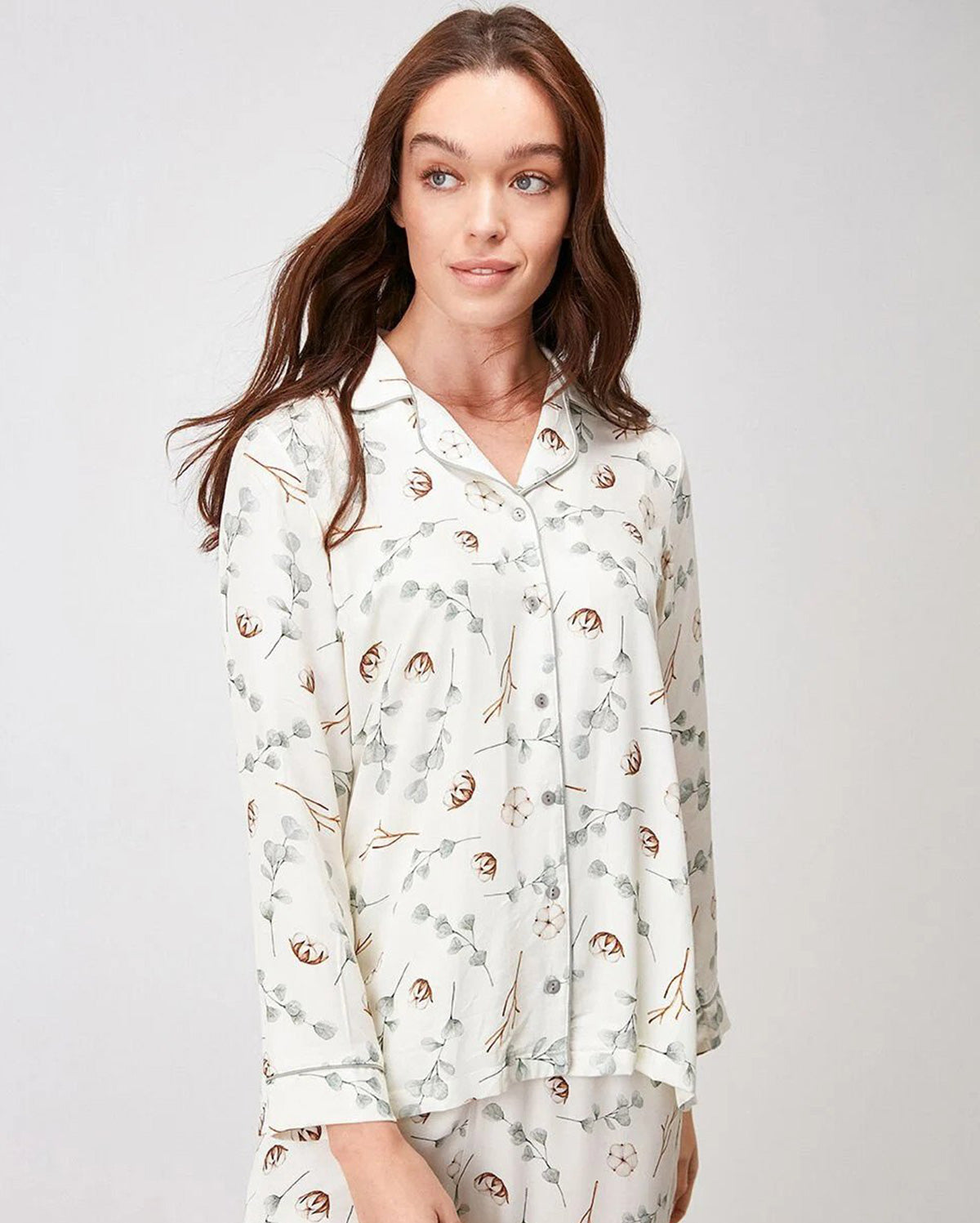 Floral Patterned Pyjama Set - White