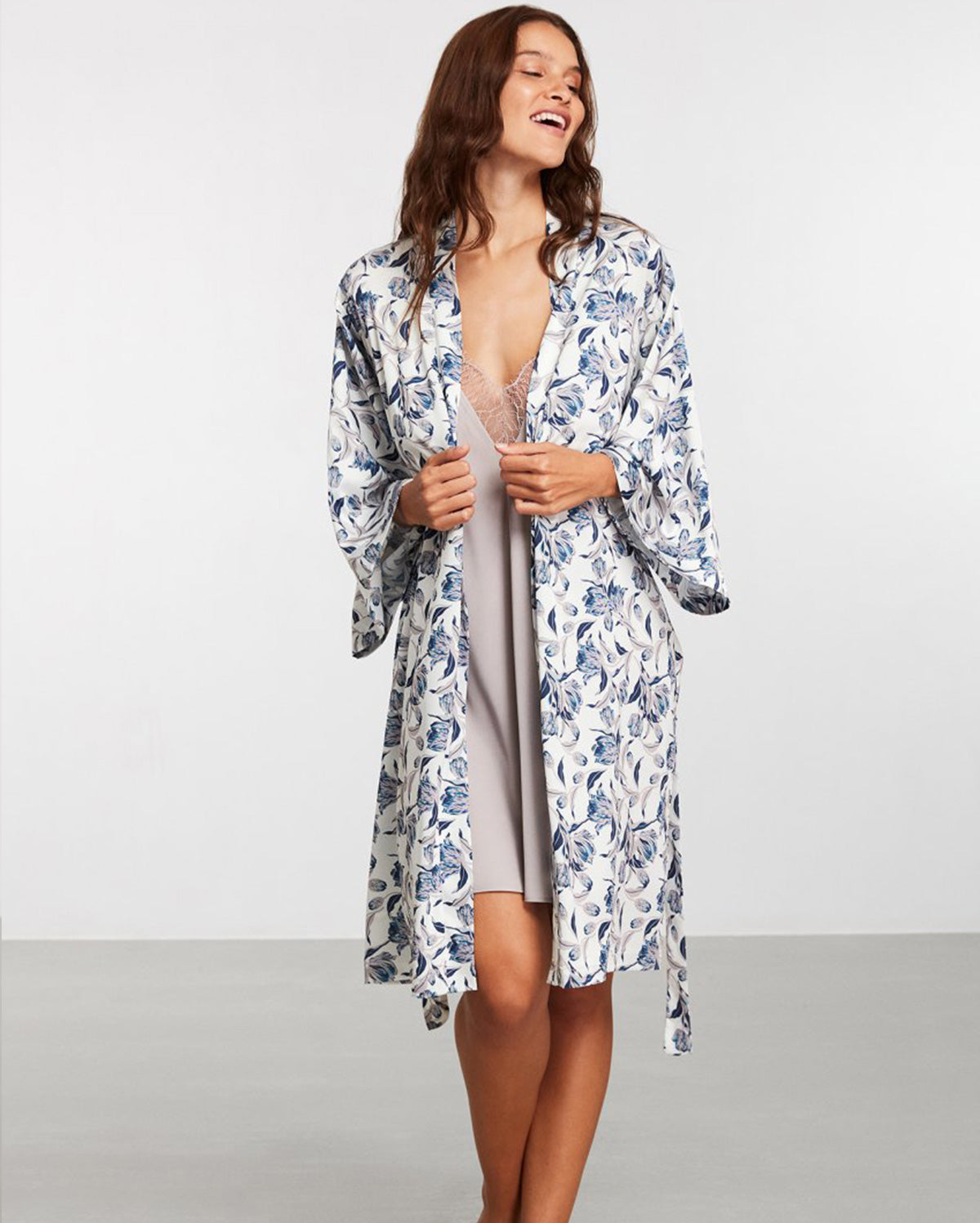 Patterned Dressing Gown - Blue & White