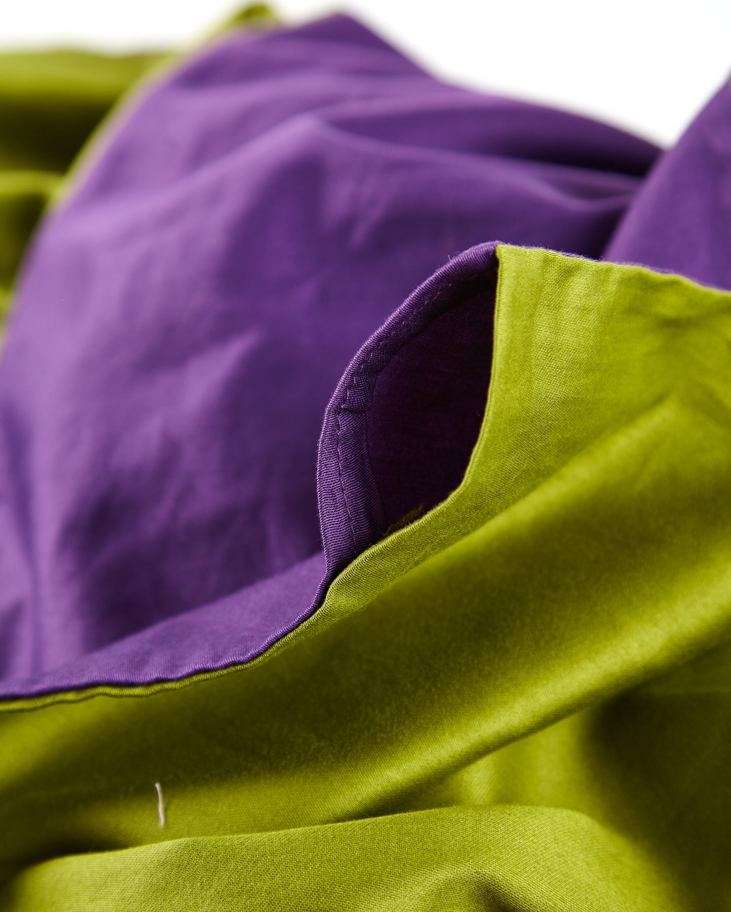 Reversible Sateen Bedding Set - Purple & Green